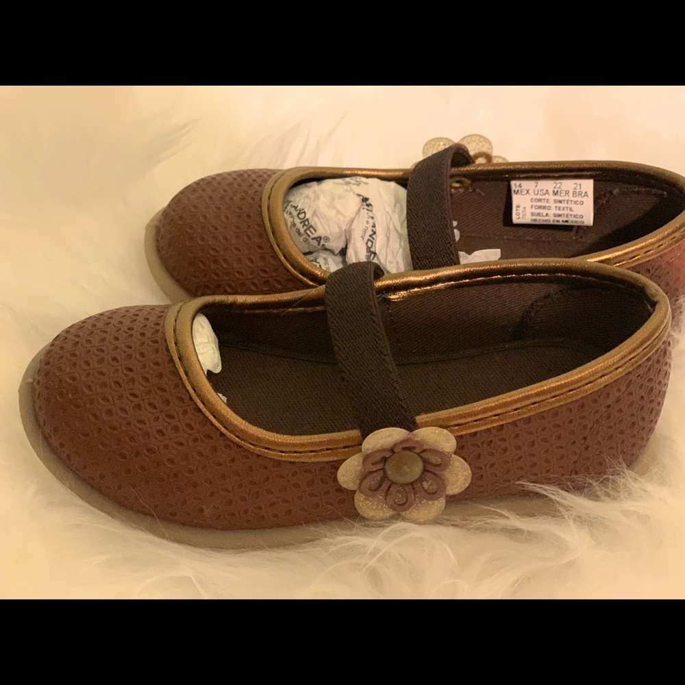 Baby shoes